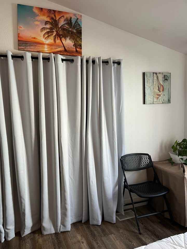 21851 Newland St - Photo 6 of 14
