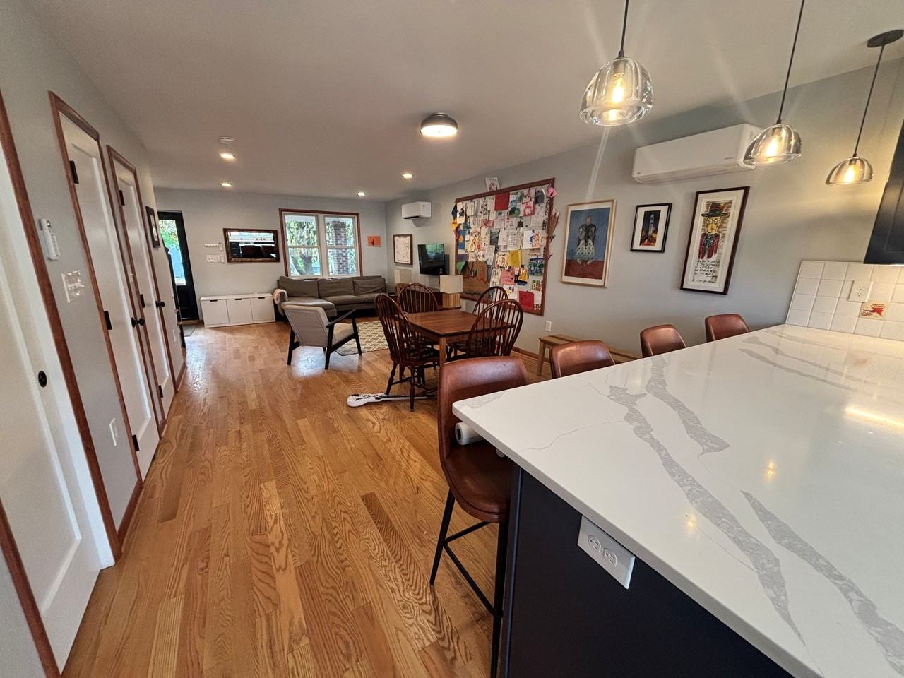 335 18th Pl Ne - Photo 2 of 11