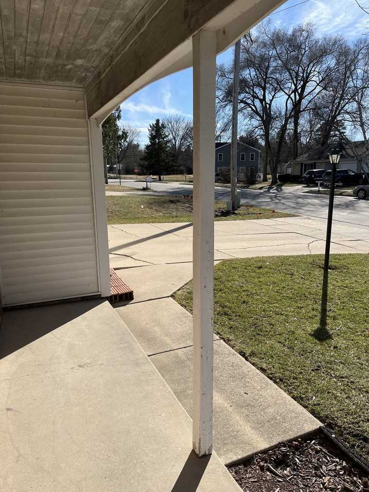 32 Northside Dr - Photo 2 of 20