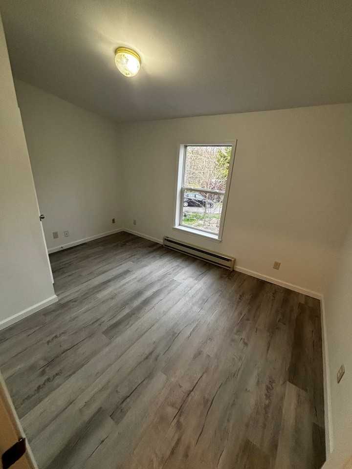 9294 Bluebird Ct - Photo 2 of 11
