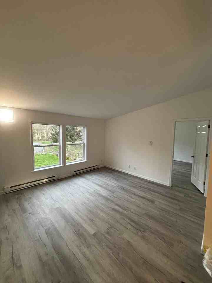 9294 Bluebird Ct - Photo 4 of 11