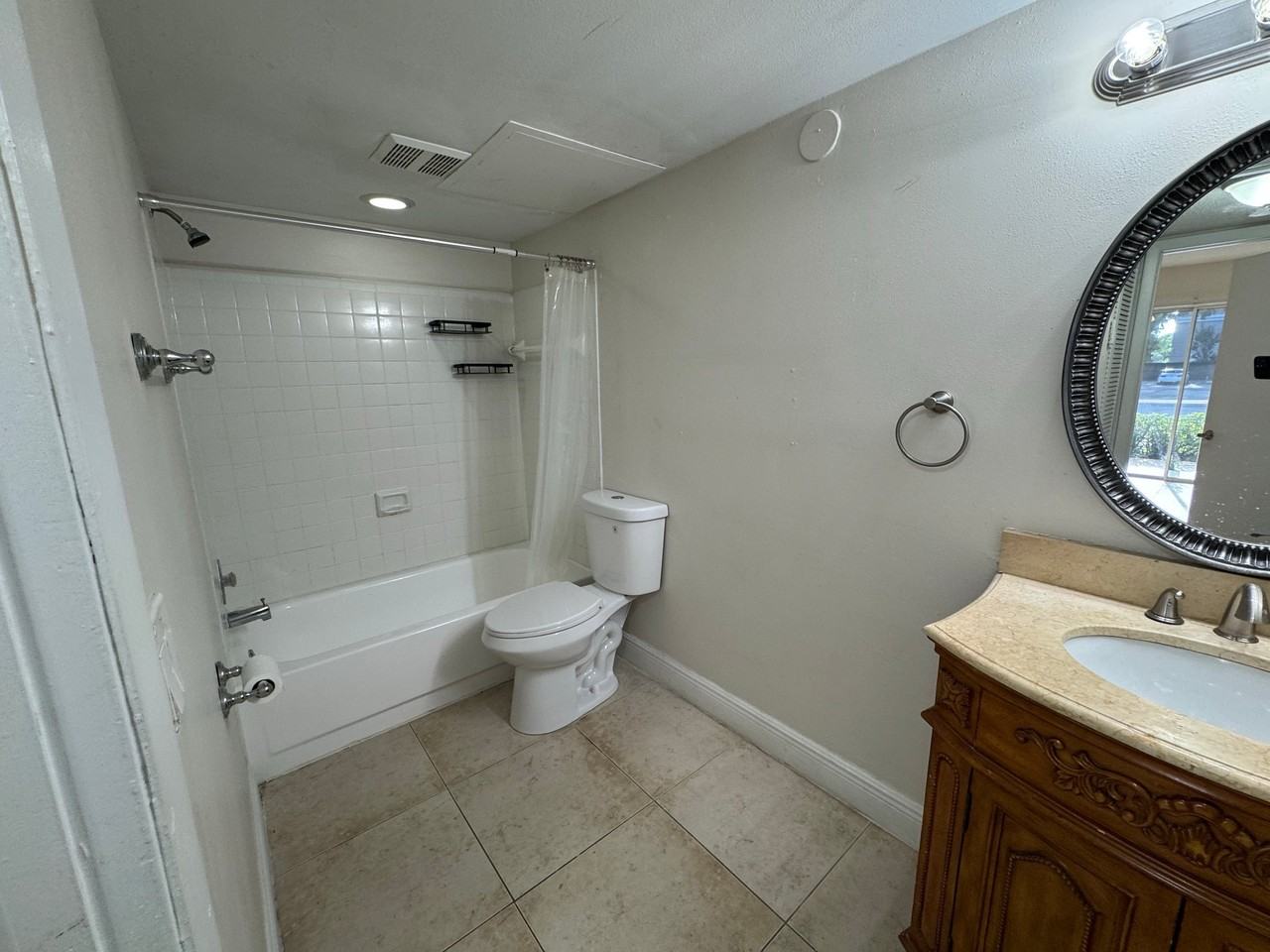 5646 Rock Island Rd #192 - Photo 7 of 14