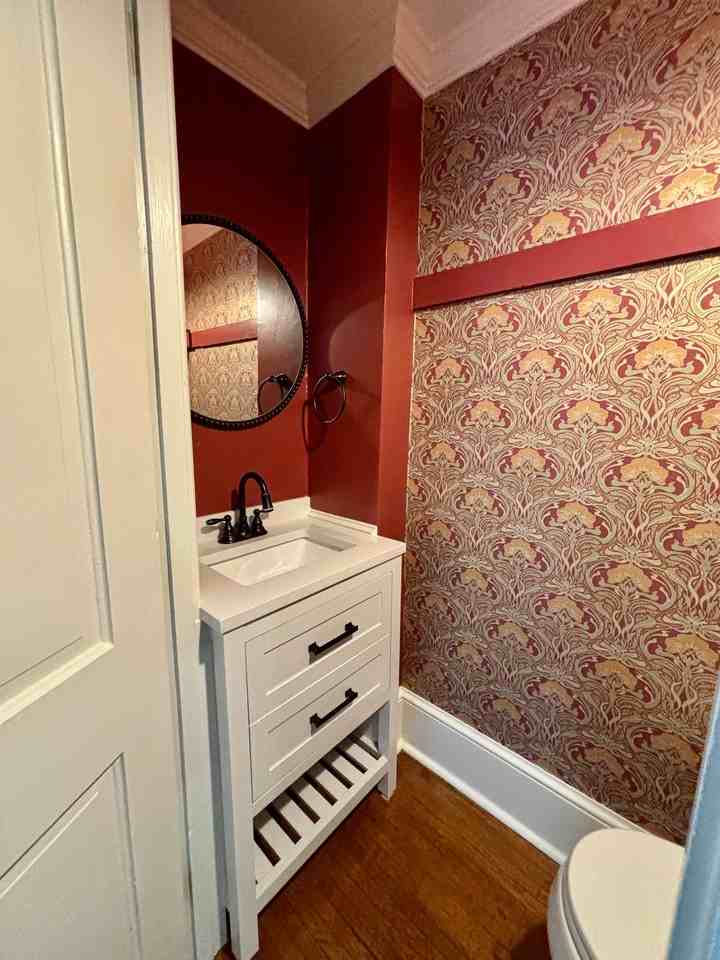 411 E Main St - Photo 4 of 14