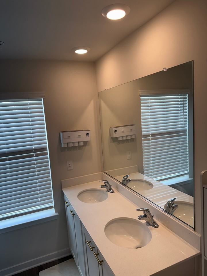 7451 Fern Gully Way - Photo 3 of 8