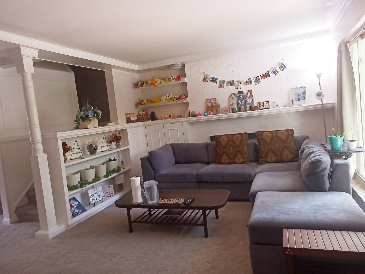 1125 S Monaco Pkwy - Photo 5 of 9