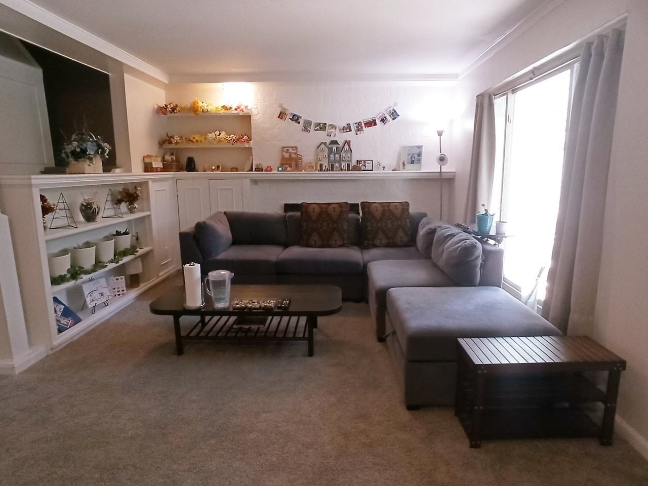 1125 S Monaco Pkwy - Photo 7 of 9