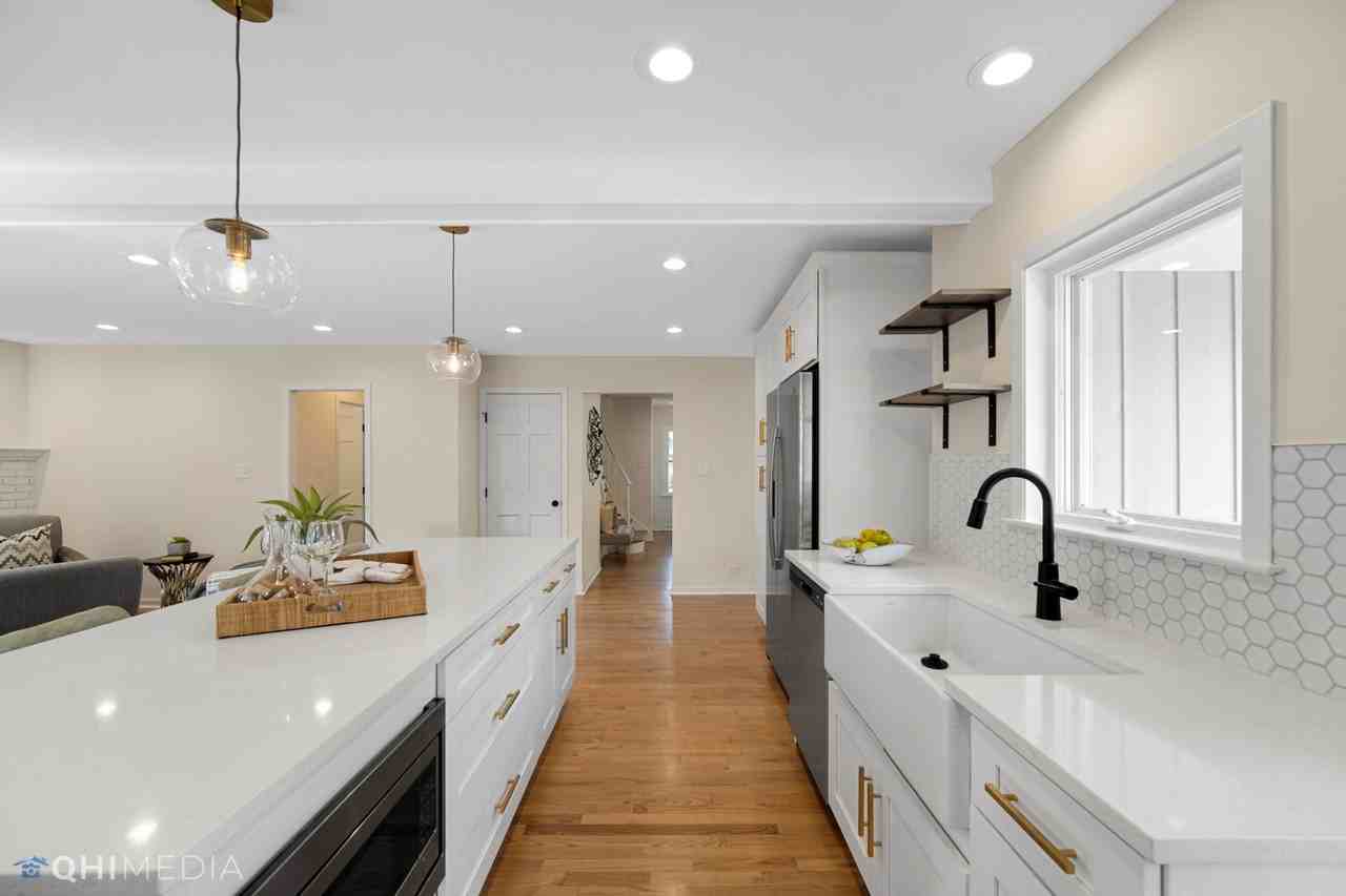 140 N Edgewood Ave - Photo 5 of 20