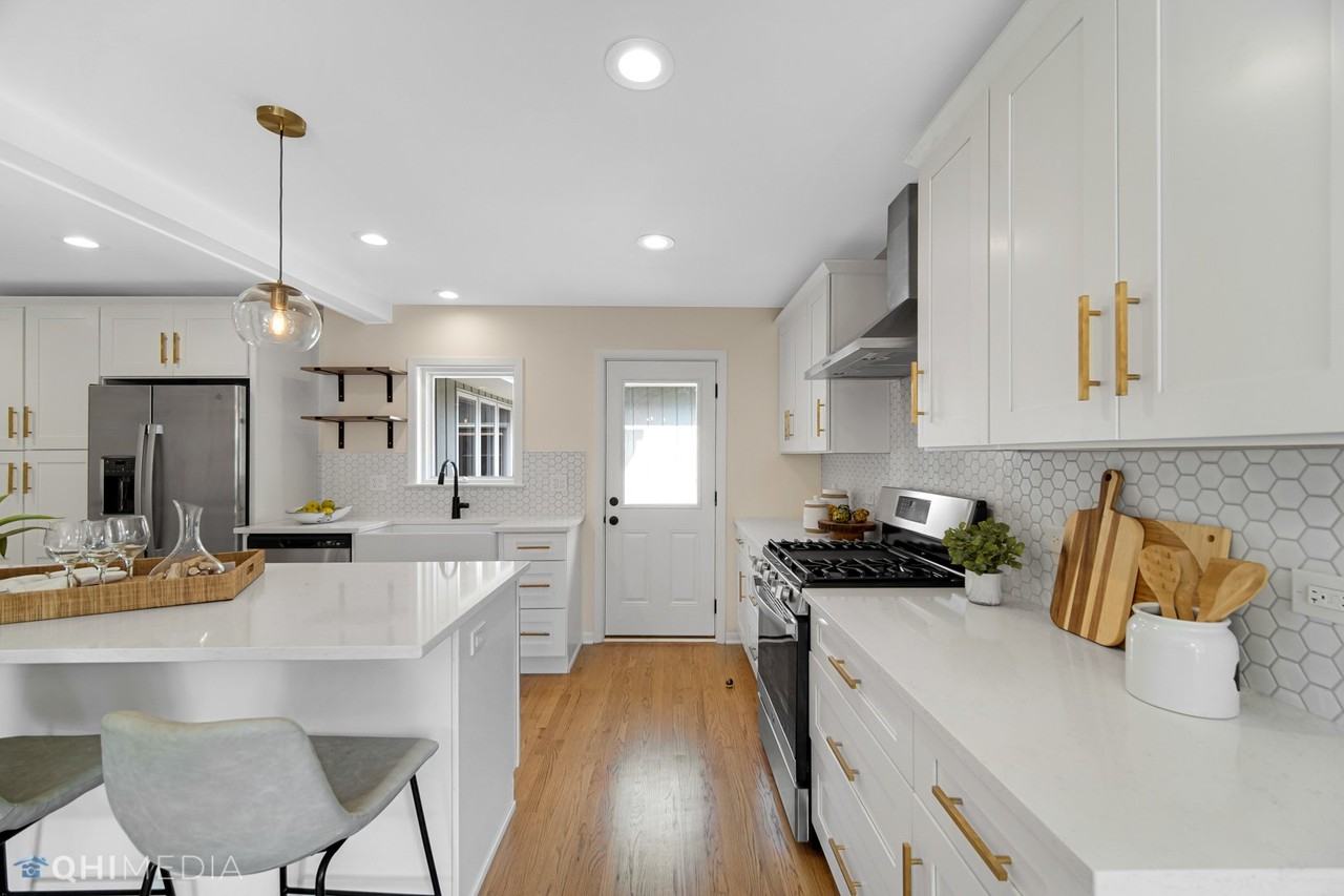 140 N Edgewood Ave - Photo 6 of 20