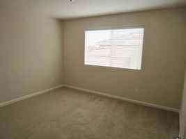 featured image of 2424 Mammoth Way