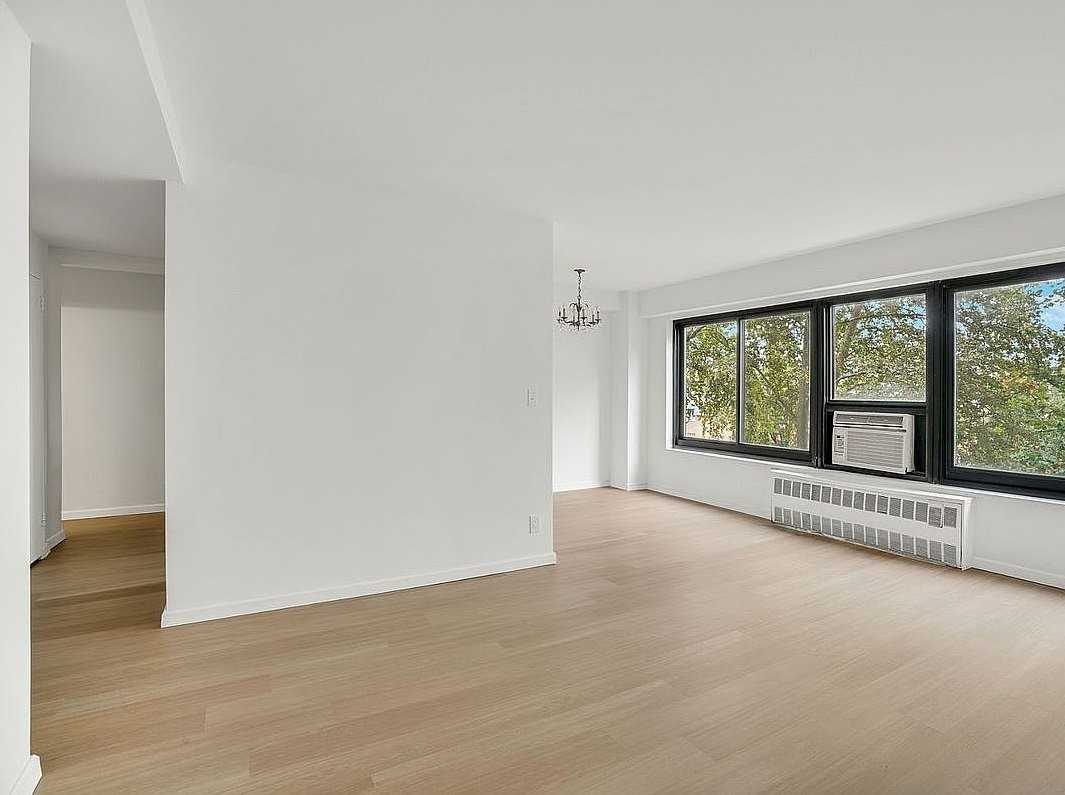 3343 14th St #6D - Photo 4 of 13
