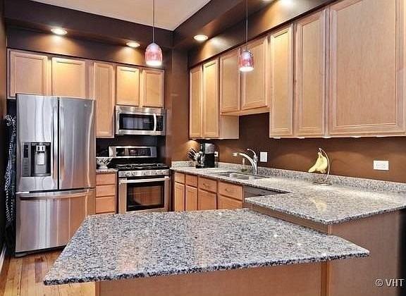 2429 N Clybourn Ave #E - Photo 7 of 7