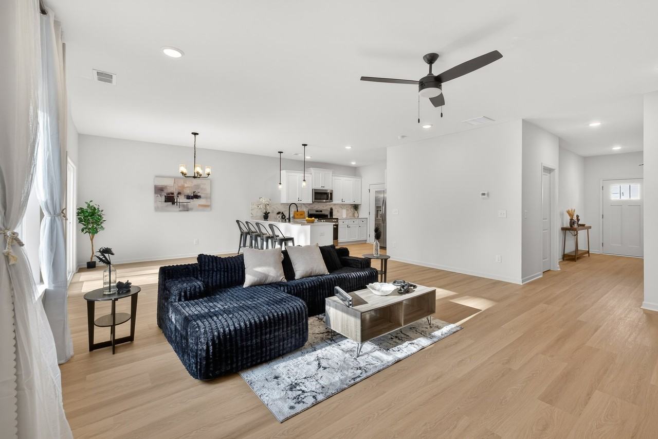 13443 Main Dr - Photo 6 of 8
