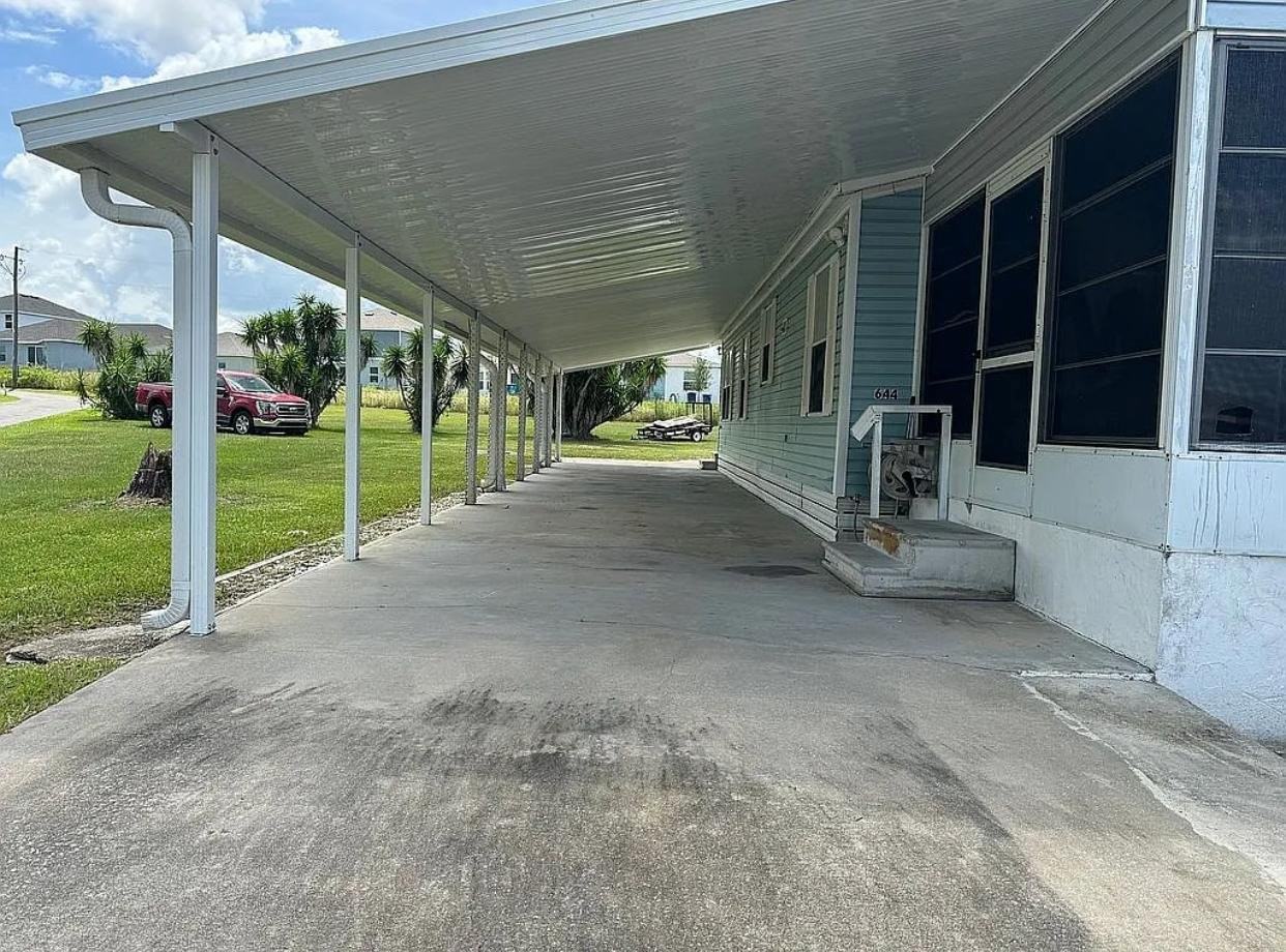 644 Jeremy Dr - Photo 3 of 10