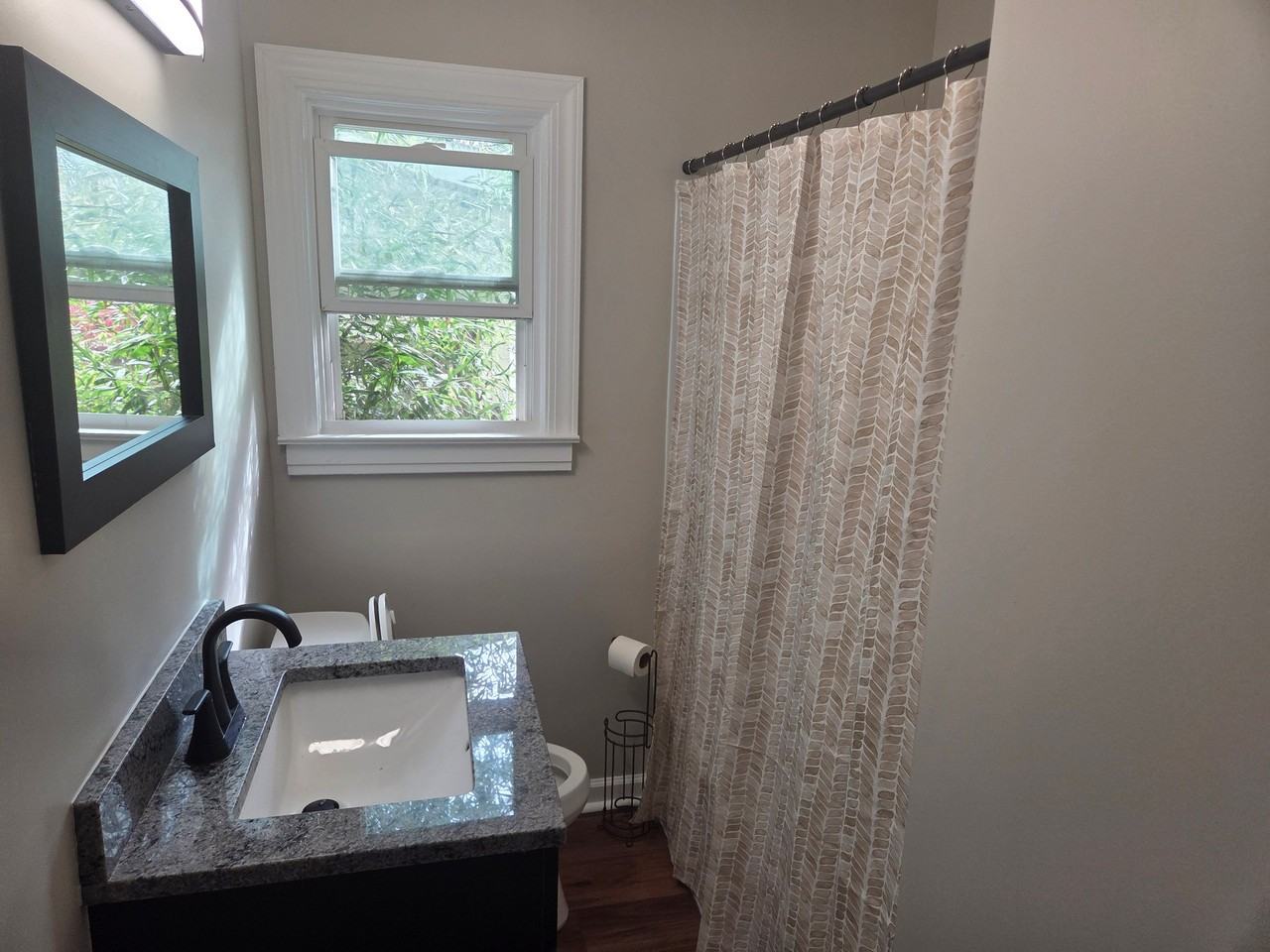 465 N Randolph Ave #2 - Photo 5 of 9
