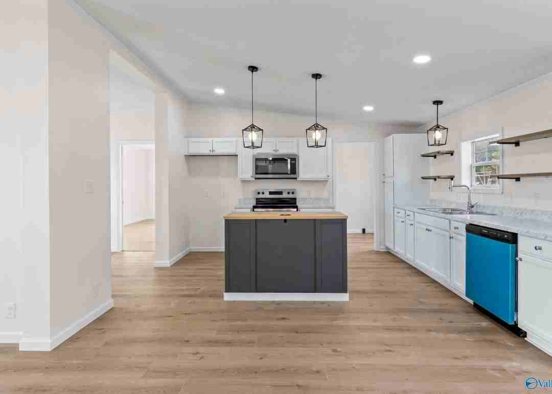 1051 Steger Rd - Photo 5 of 14