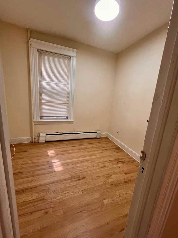 433 74th St #1 - Photo 7 of 9