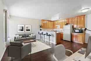 721 W 30th St #12 - Photo 1 of 1