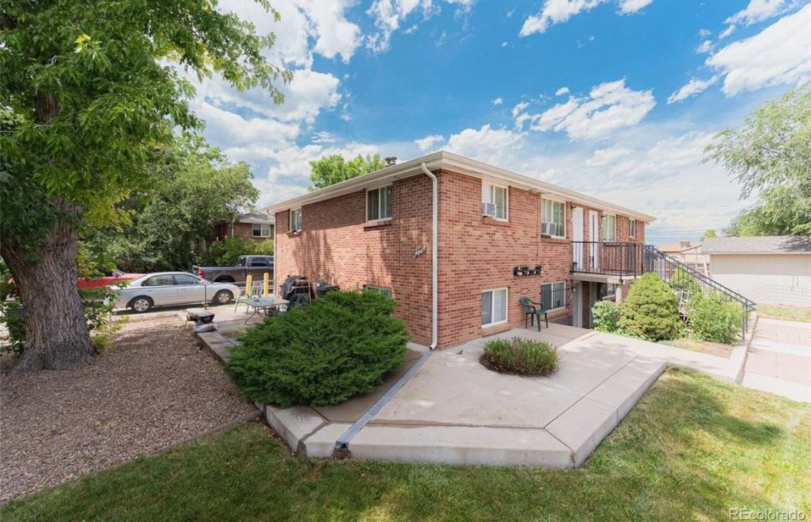 5375 W 3rd Pl #3 - Photo 2 of 20