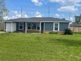 1306 Continental Blvd - Photo 1 of 1