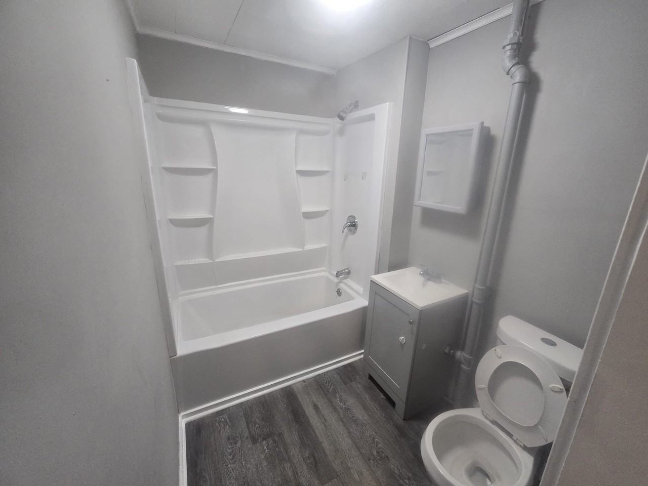19 Seymour St #3 - Photo 4 of 6