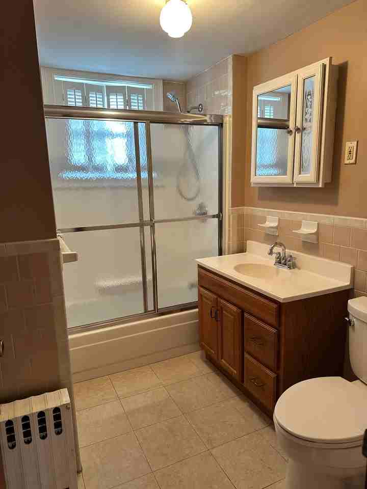 820 2nd St - Photo 6 of 10