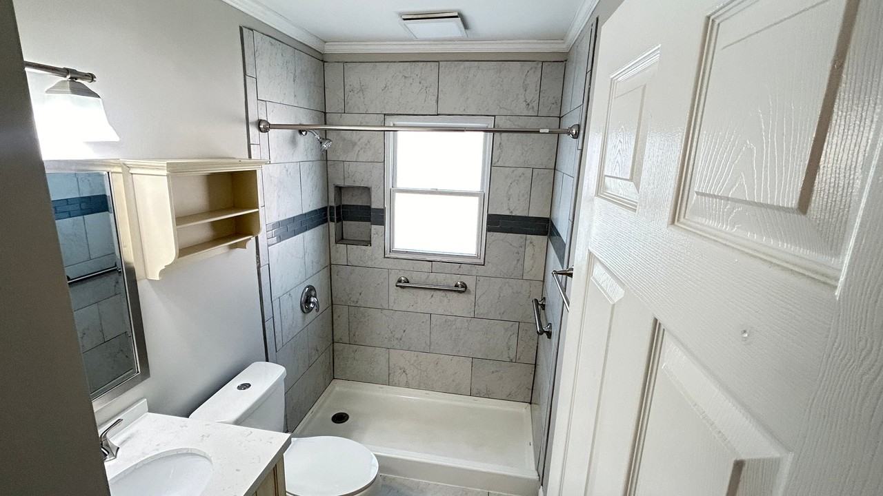 2110 Keeneland Blvd - Photo 5 of 10
