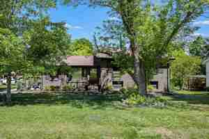 featured image of 4812 E Longdale Dr