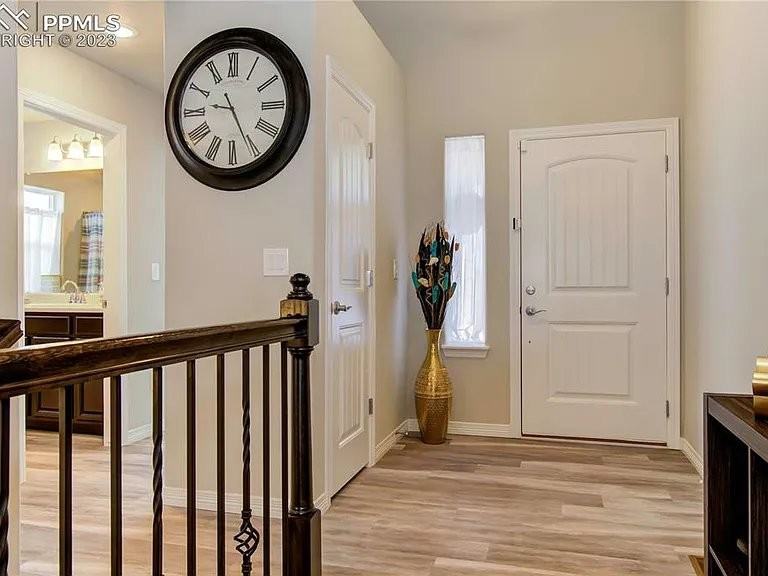 6512 Tillamook Dr - Photo 3 of 20
