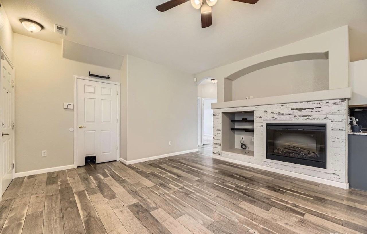 22520 E Ontario Dr #101 - Photo 4 of 13