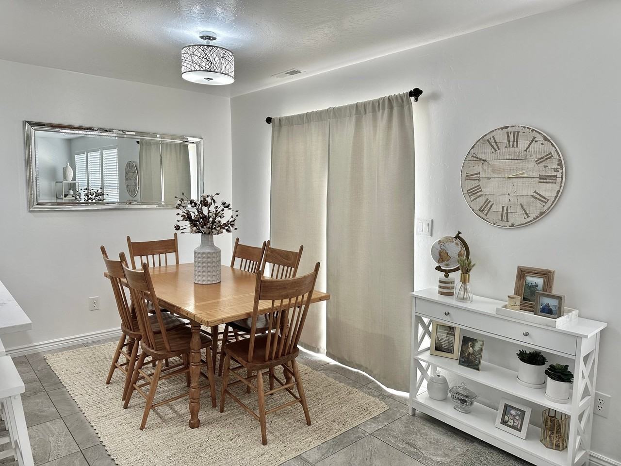 1721 Willow Way - Photo 4 of 18