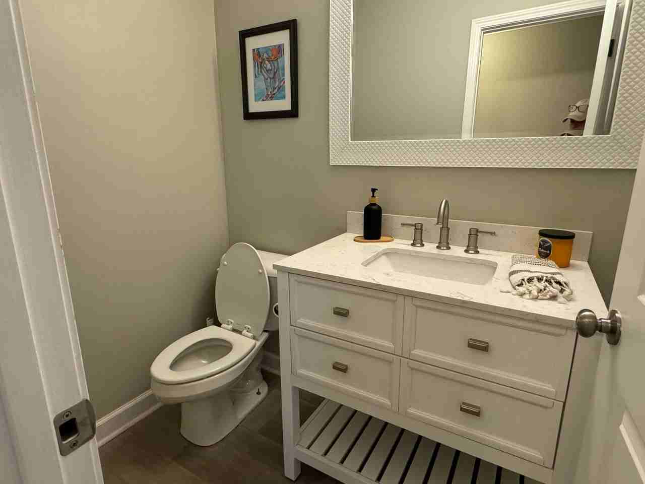 8061 Nora Ln - Photo 5 of 12