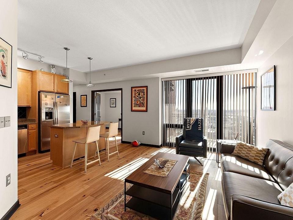 500 E Grant St #22 - Photo 7 of 19
