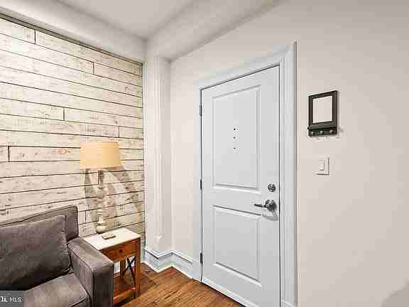 1801 16th St Nw #44 - Photo 3 of 17
