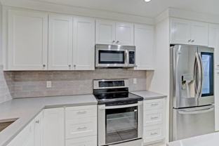 3011 Sw 21st Ter - Photo 1 of 1