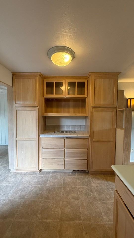 5717 208th St Sw - Photo 5 of 14