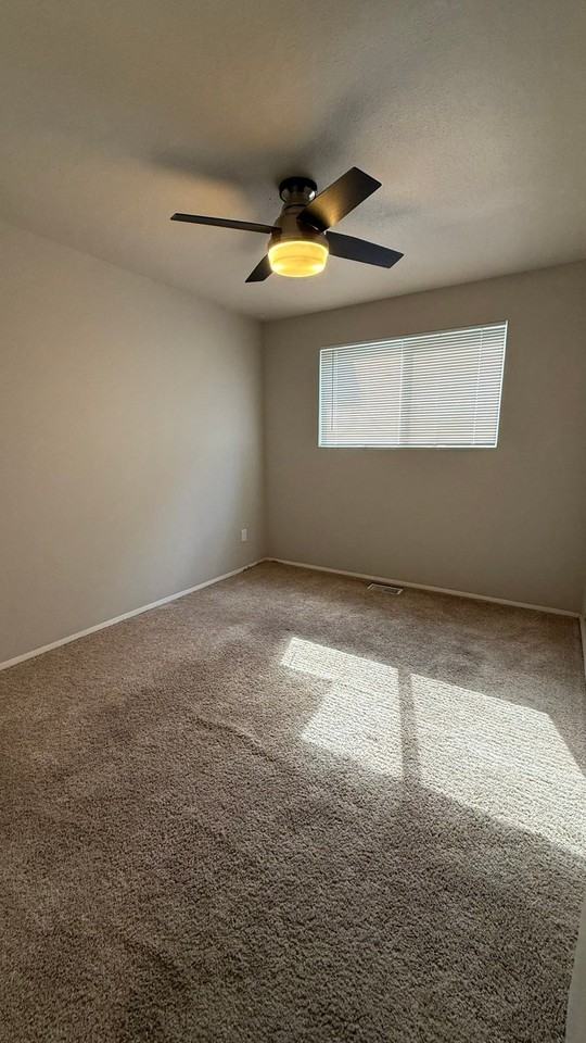 5717 208th St Sw - Photo 6 of 14