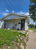 featured image of 801 E Cantrell Heights St