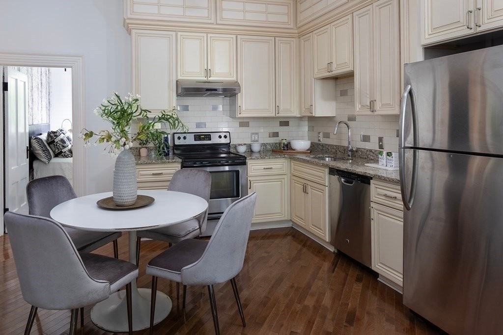 8000 E Brookline St - Photo 5 of 9