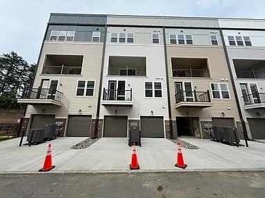 2538 Neabsco Common Pl - Photo 4 of 10