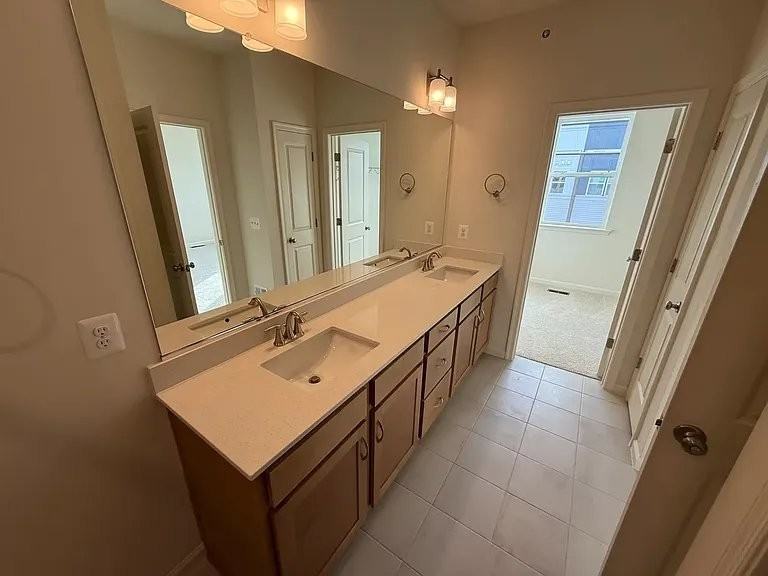 2538 Neabsco Common Pl - Photo 6 of 10