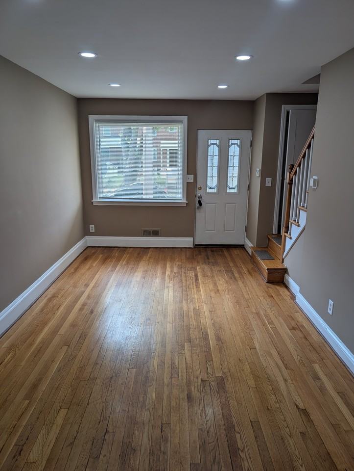 5119 Nelson Ave - Photo 4 of 10