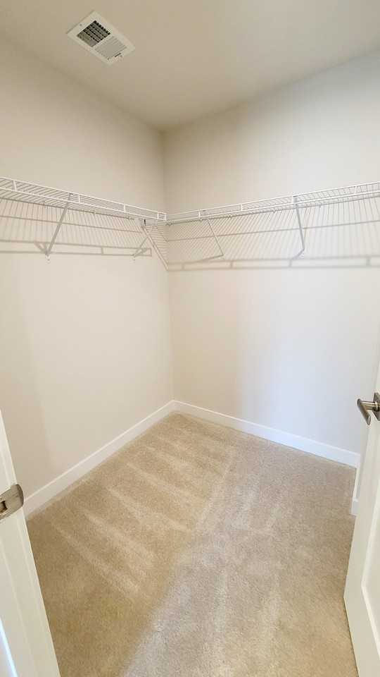 5739 Addison Gate Dr - Photo 5 of 20