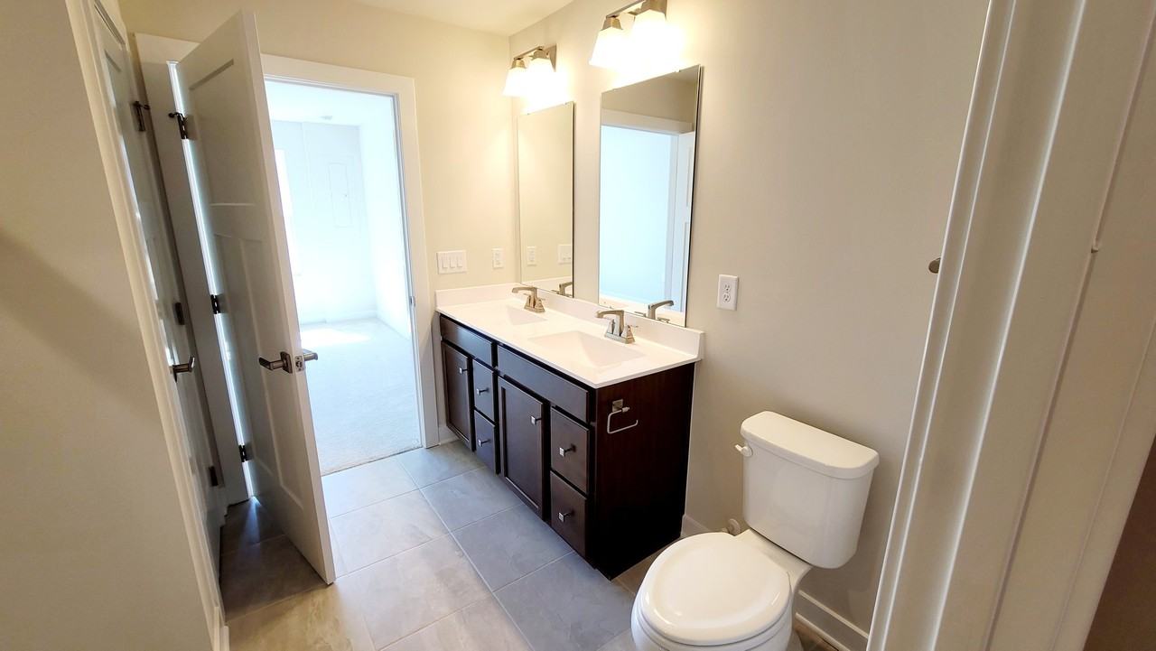 5739 Addison Gate Dr - Photo 6 of 20