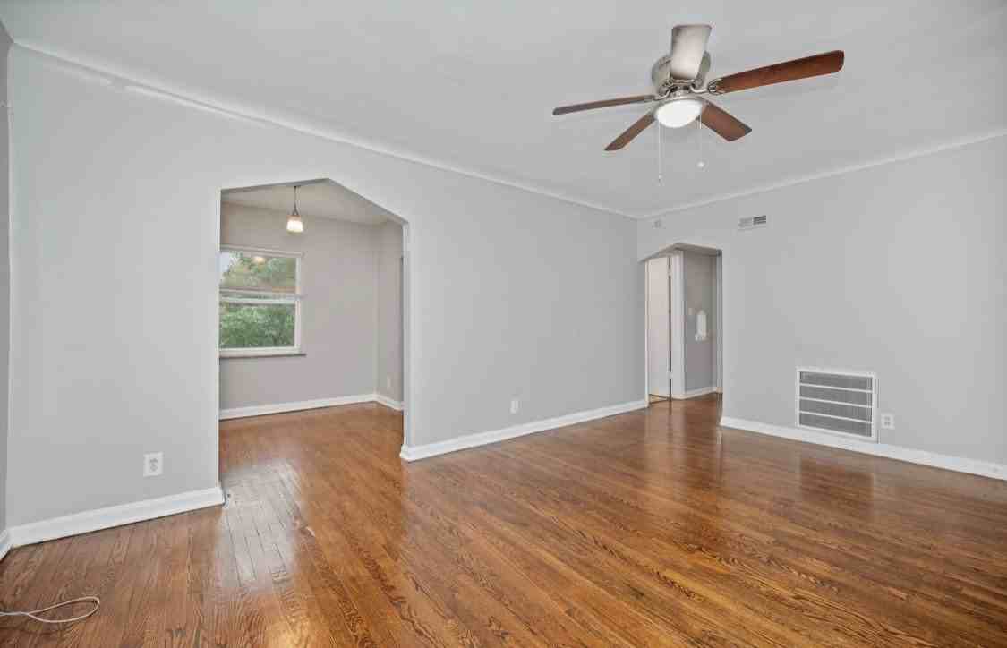 1806 Dale Rd #4 - Photo 4 of 19