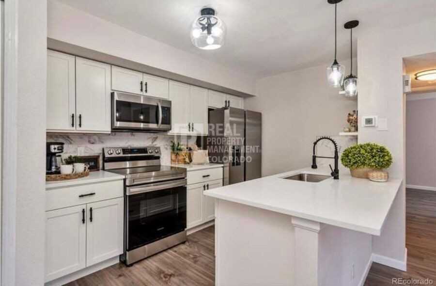 8331 S Upham Way #211 - Photo 7 of 16