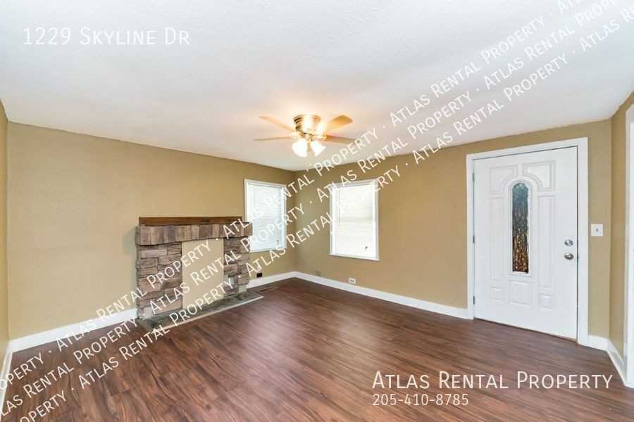 1229 Skyline Dr - Photo 6 of 22