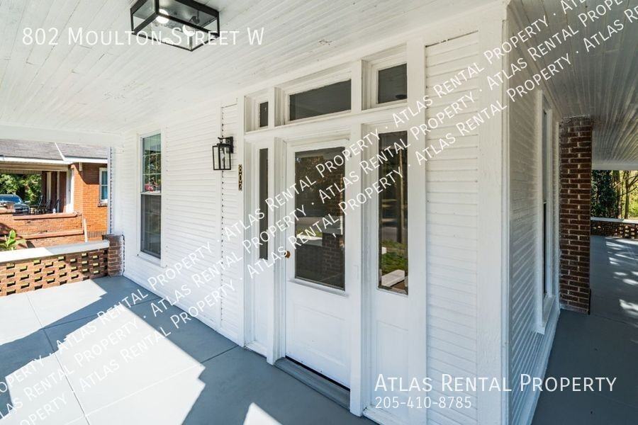 802 Moulton St W - Photo 7 of 24