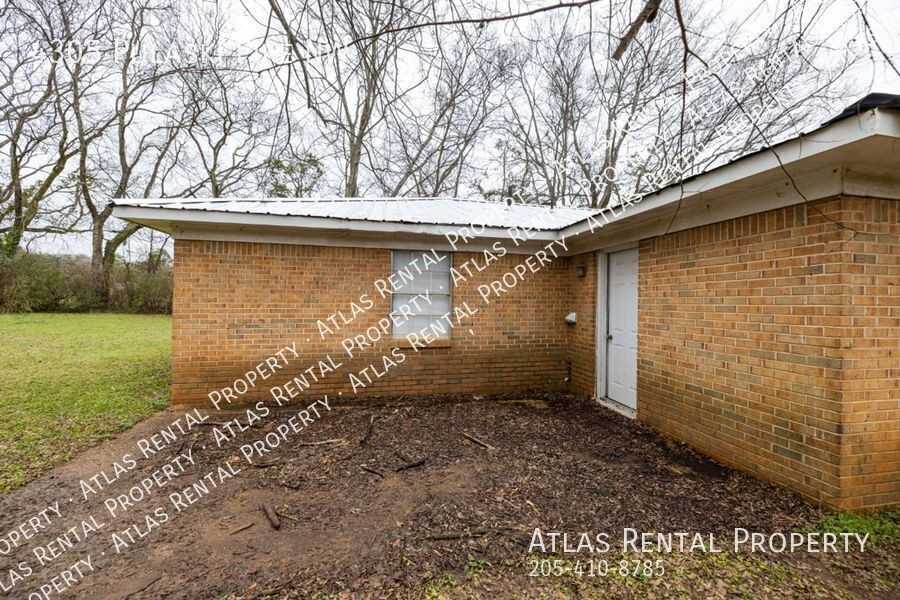 4305 Pulaski Pike Nw - Photo 3 of 25
