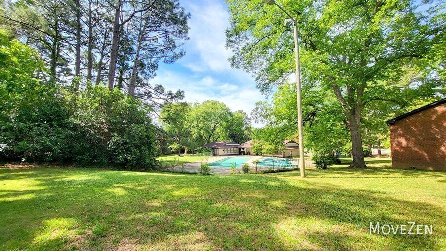5805 Nottoway Ct #D - Photo 4 of 44