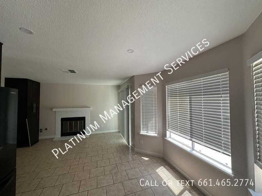 3224 W Avenue J2 - Photo 7 of 21